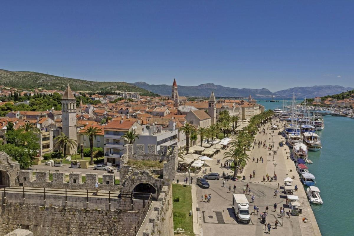 Ani In Trogir * Mittel-Dalmatien Hotel Seget Donji Exterior photo