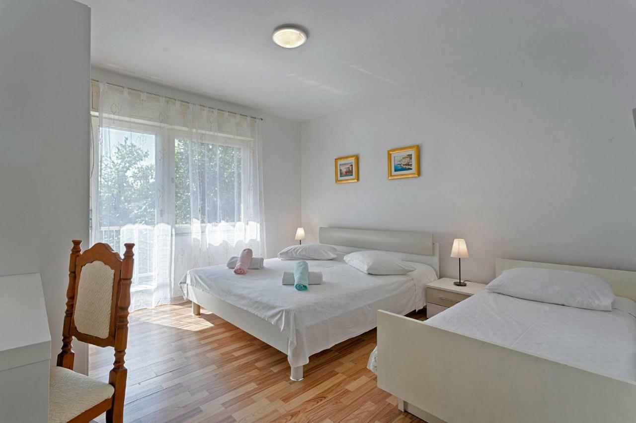 Ani In Trogir * Mittel-Dalmatien Hotel Seget Donji Exterior photo